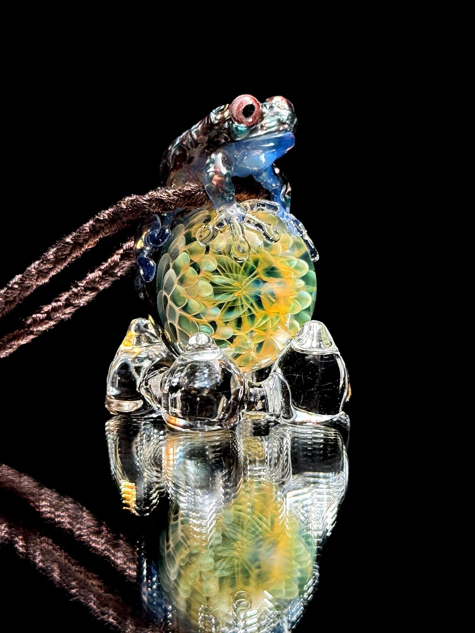 Kentaro Glass Gyoku Frog Pendant