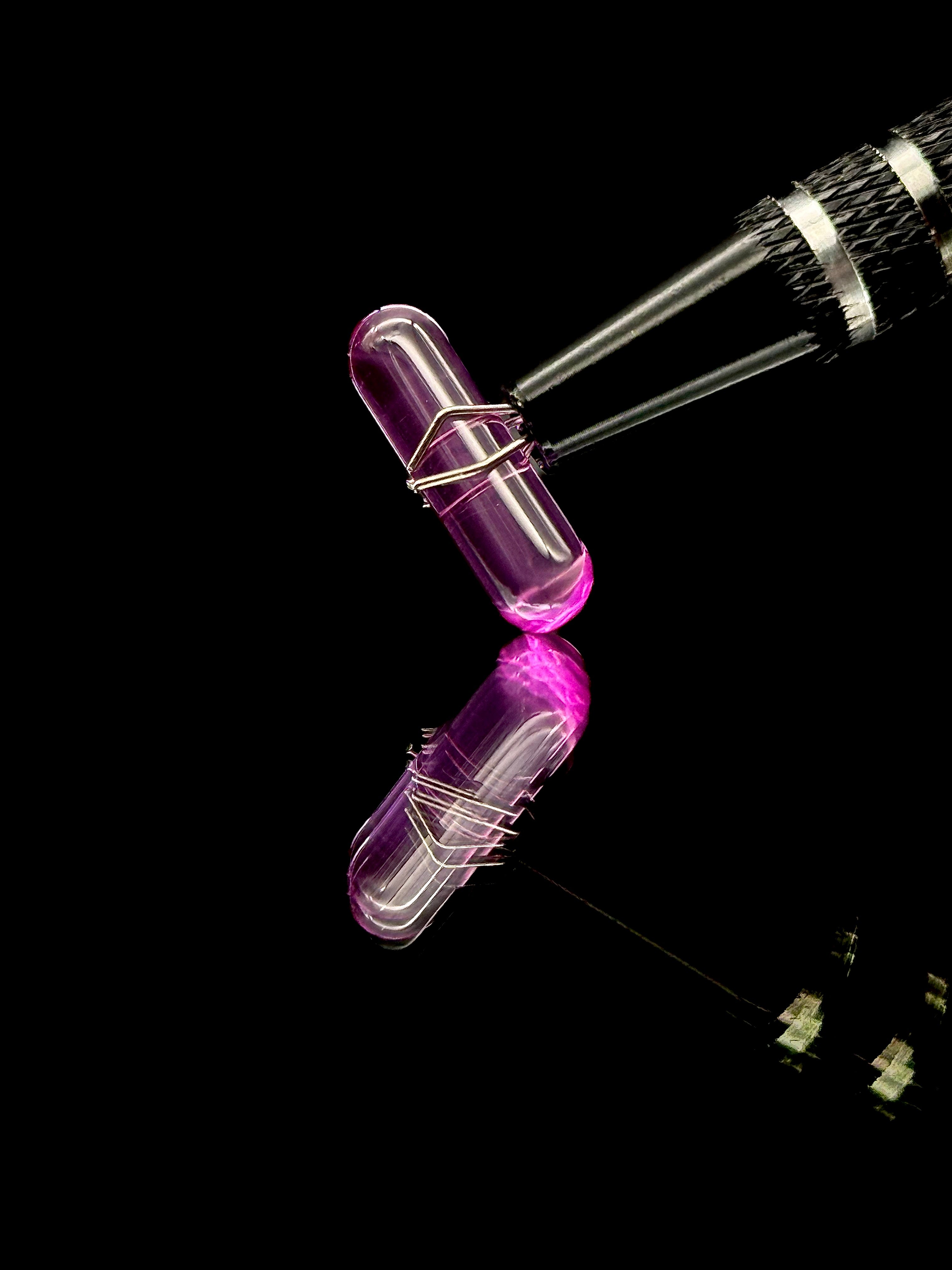 Ruby Pearl Co 5x18mm Pink Sapphire Pillar